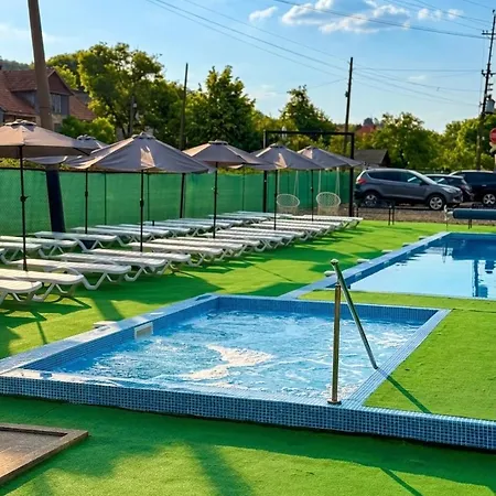 Aqua Hotel Solotvyno