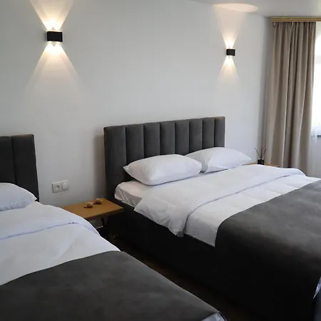 Aqua Hotel Solotvyno